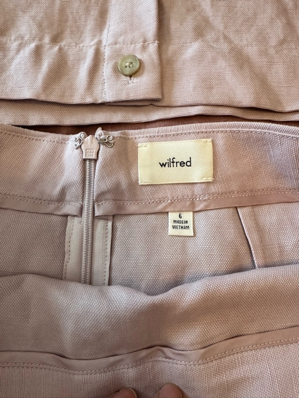 Aritzia Wilfred Cropped Lilac Button-Front Shirt with Matching Skirt set - Picture 6 of 10